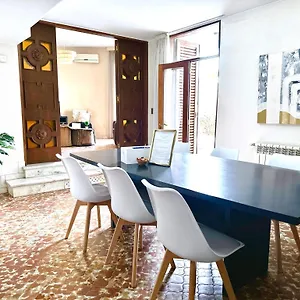 https://casa-del-parque-en-la-mejor-ubicacion.hotelsmendoza.com